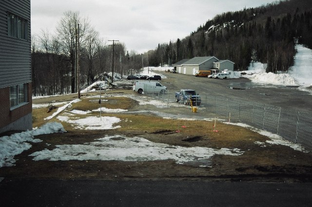 Arpenteurs du chantier au travail