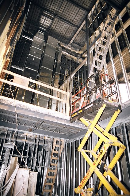 Cage d'escalier, sans escalier.