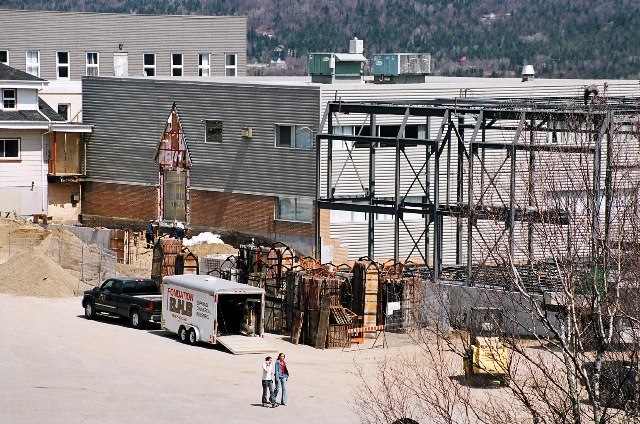 Vues panoramiques de la structure.
