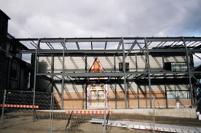 Pr&eacute;paration pour les planchers de b&eacute;ton.