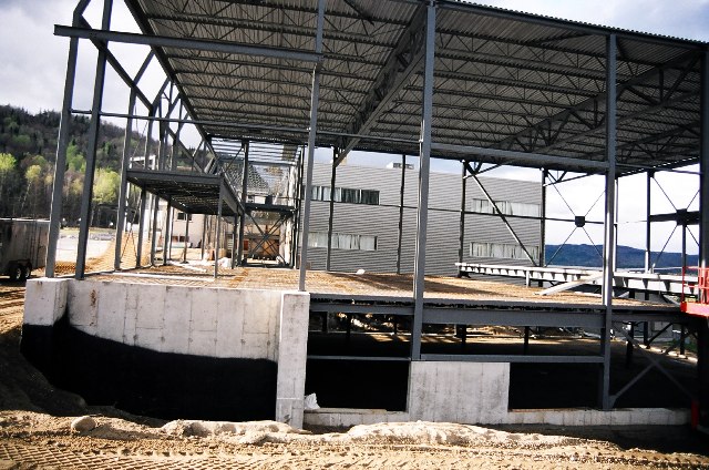 Pr&eacute;paration pour les planchers de b&eacute;ton.